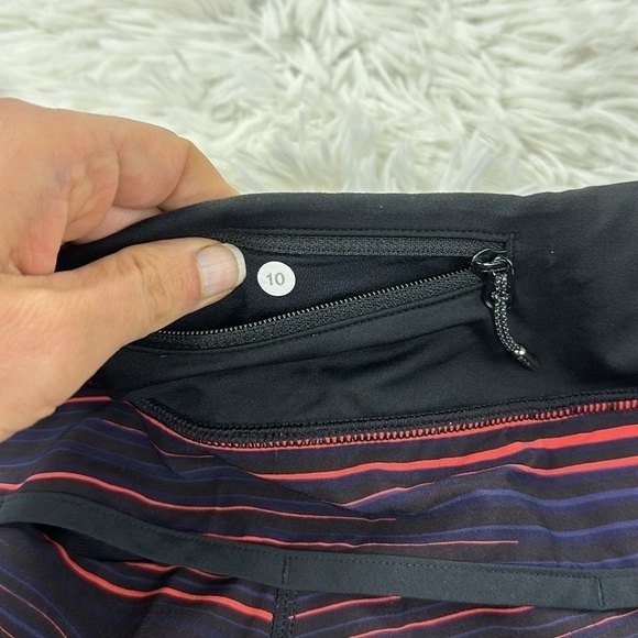 Lululemon Run: Speed Short *4-way Stretch Twisted Dune Alarming Black / Black - Picture 5 of 5